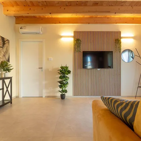 Villa Guesthost - Oasis Of The Knight