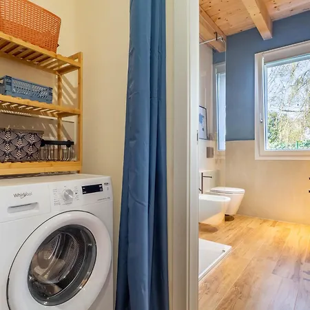 Guesthost - Oasis Of The Knight