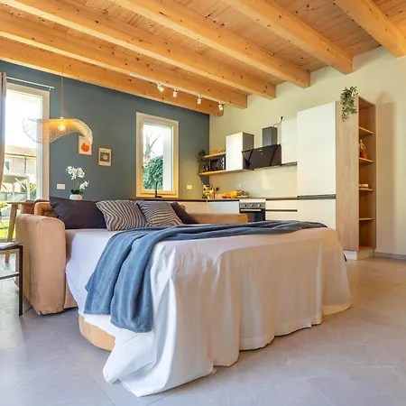 Villa Guesthost - Oasis Of The Knight Ferrara